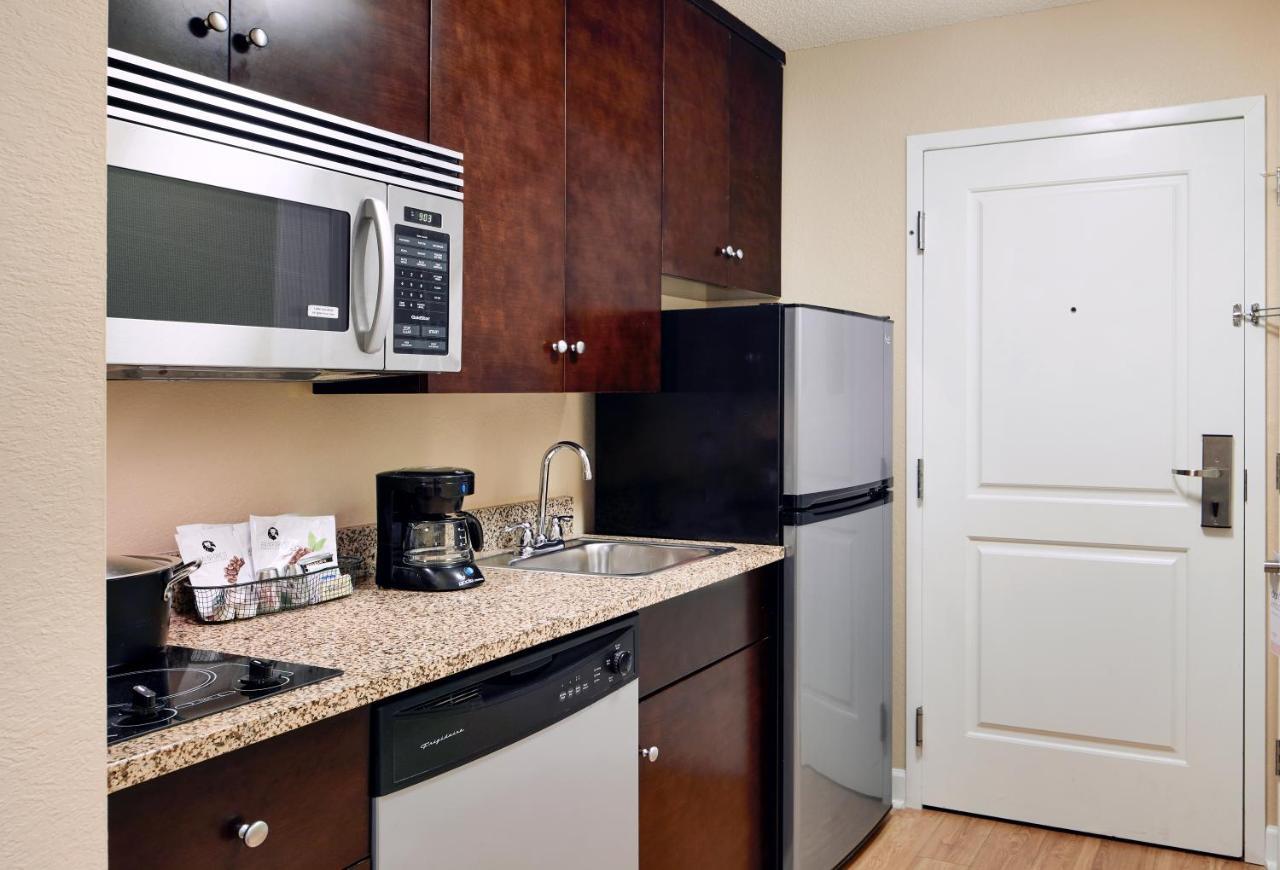 Towneplace Suites By Marriott Jacksonville Exterior foto