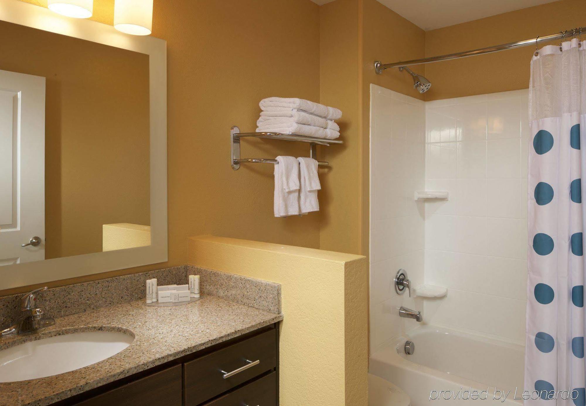 Towneplace Suites By Marriott Jacksonville Exterior foto